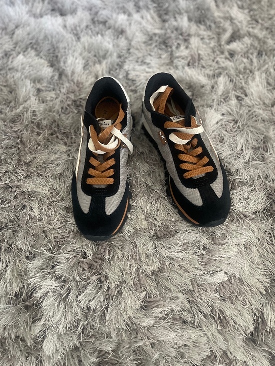 Marc Jacobs Shoes - Marc Jacobs The Jogger